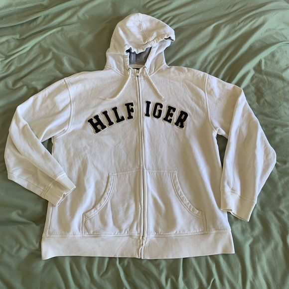 Tommy Hilfiger zip up - Picture 3 of 3